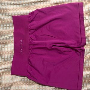 NVGTN Magenta Solid Seamless Shorts